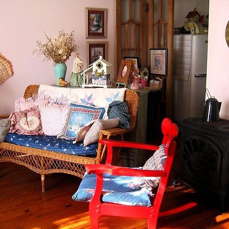 11 Singleton House B&B ユリーカ・スプリングス エクステリア 写真